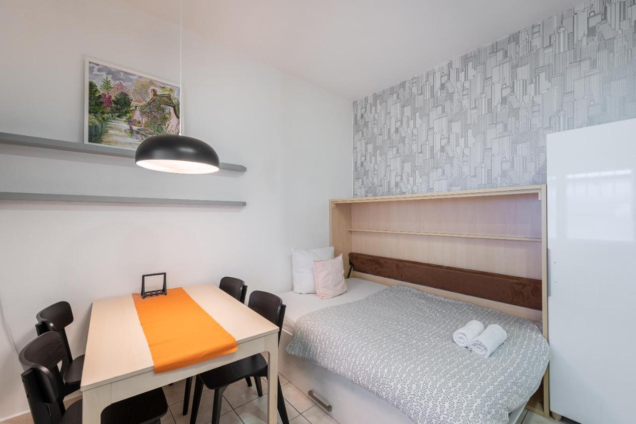 Lotus Apartment Praha Eksteriør bilde